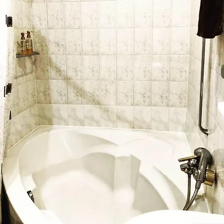 Apartment Happyhome 2 *